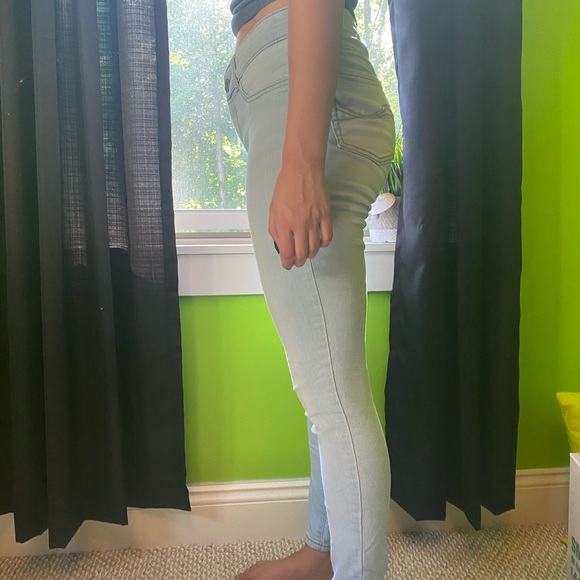 SO, Mid-Rise Jeggings - Picture 3 of 4